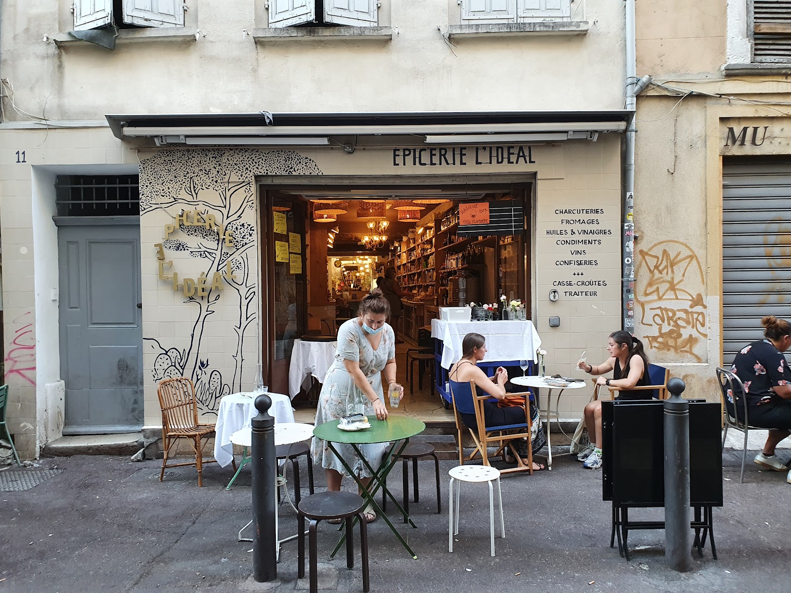 Photo du restaurant Epicerie L'IDEAL à Marseille