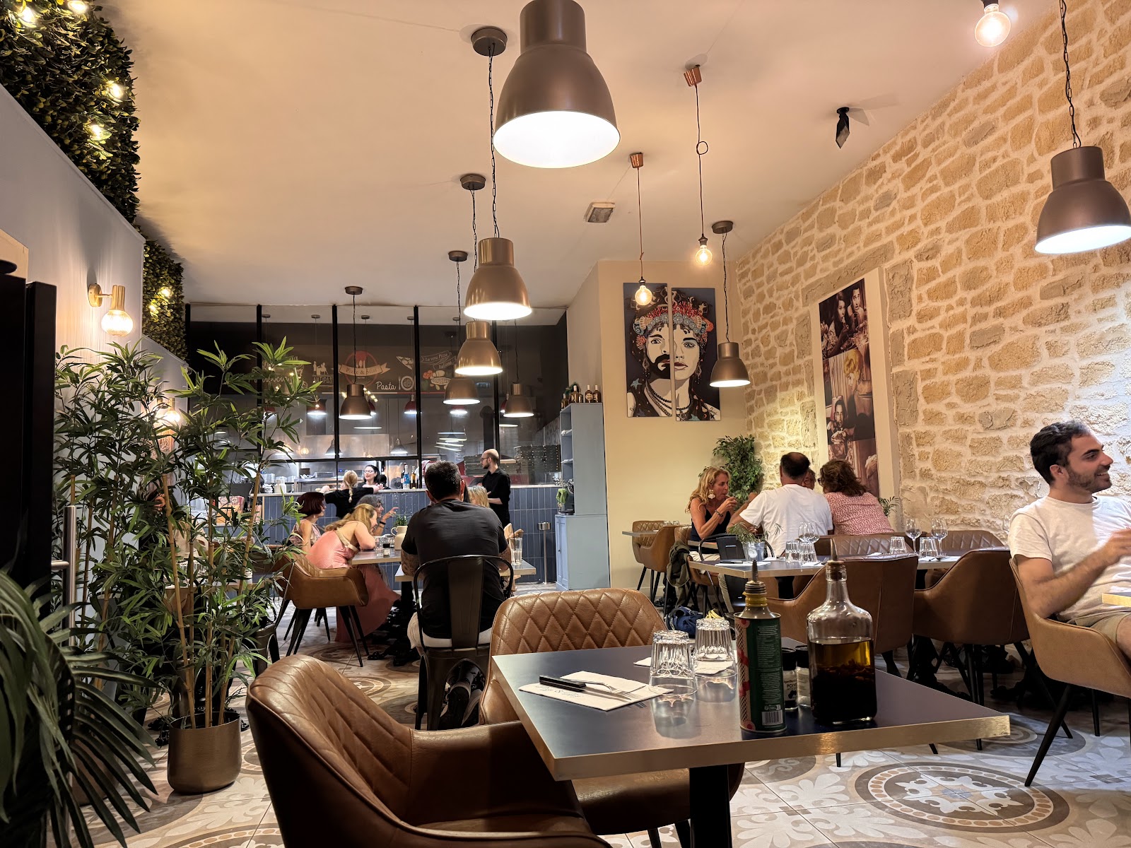 Photo du restaurant Pizze E Sfizi à Marseille