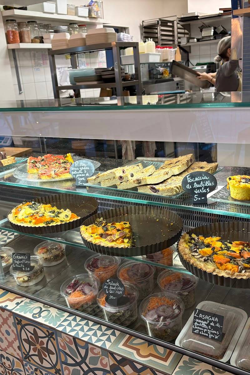 RACINES Plant based cafe/take away vegetal, restaurant sans gluten à Lausanne — photo 3