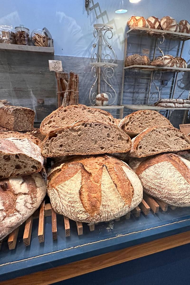 Miches et baguettes, boulangerie sans gluten à Marseille — photo 3