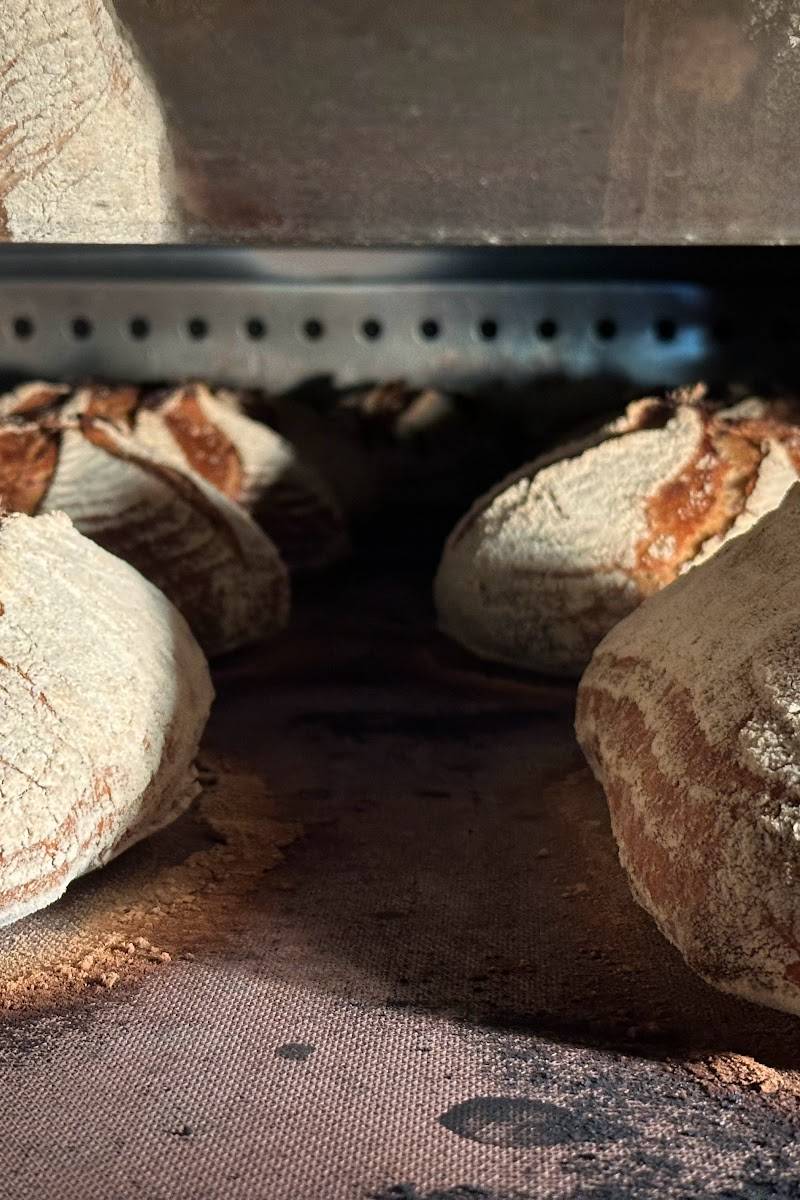 Miches et baguettes, boulangerie sans gluten à Marseille — photo 4