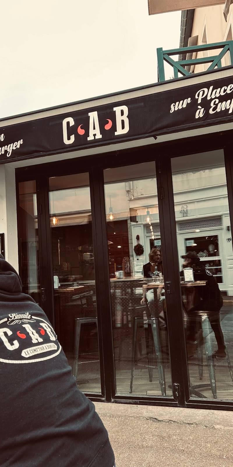 LE CAB Biarritz - Le comptoir à burger, restaurant sans gluten à Biarritz
