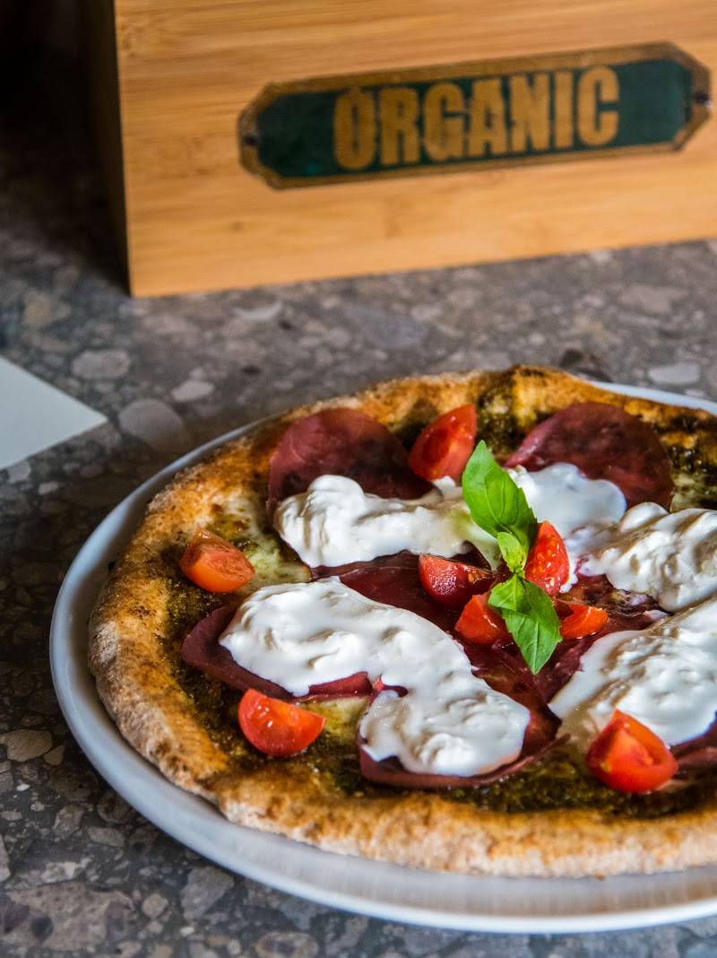 Organic Pizza and Food, restaurant sans gluten à Milan — photo 3