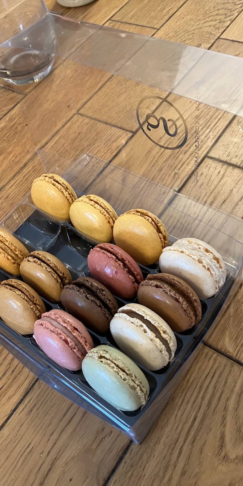 MAISON GEORGES LARNICOL - MOF - Biscuiterie Chocolaterie, boulangerie sans gluten à Paris — photo 4