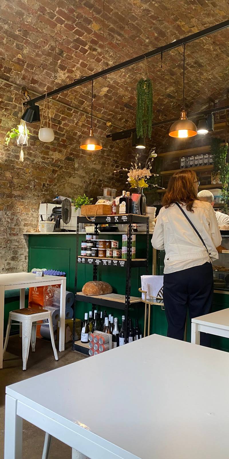 ZE-ZE Café & Wine Bar, boulangerie sans gluten à London — photo 2