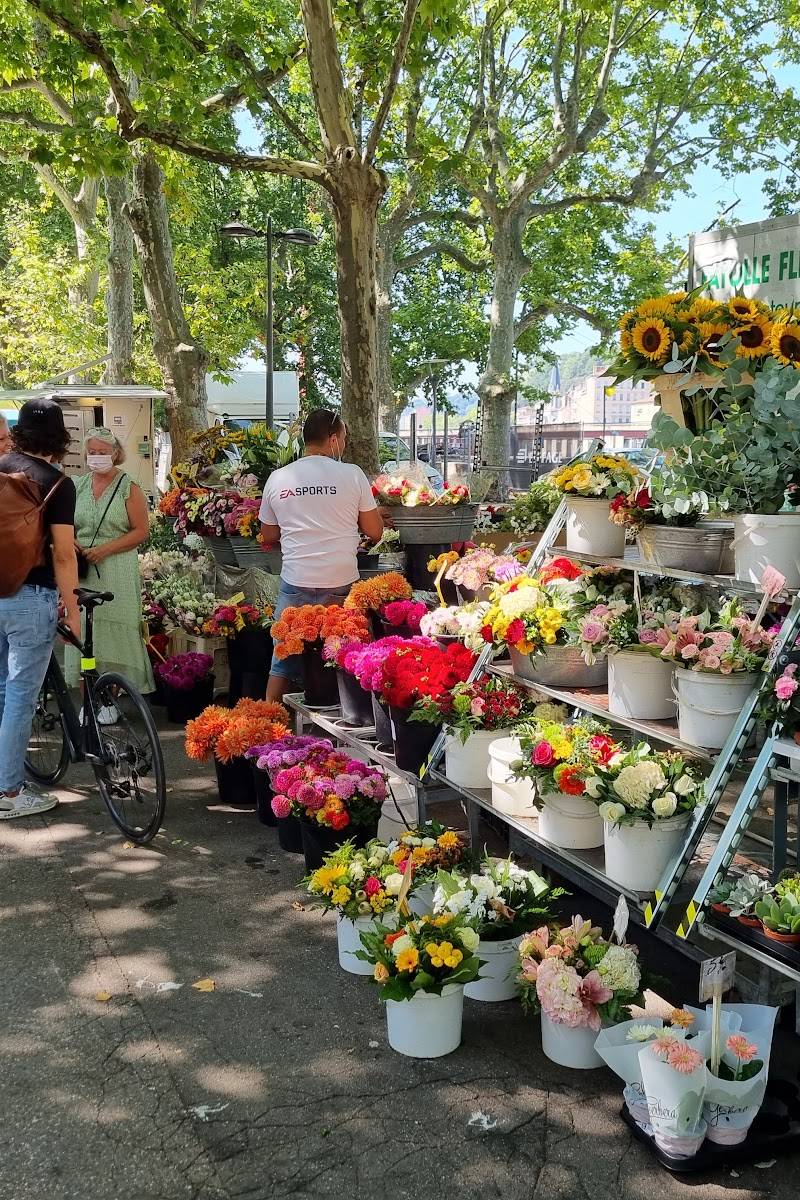 Marché alimentaire Saint-Antoine Célestins, café sans gluten à Lyon — photo 4